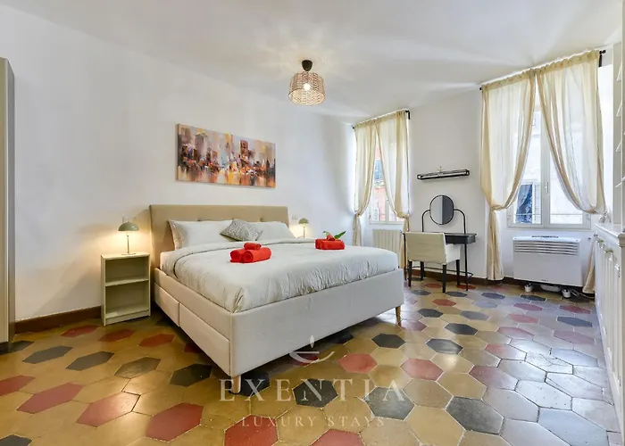 Exentia - Exclusive In Piazza Navona *